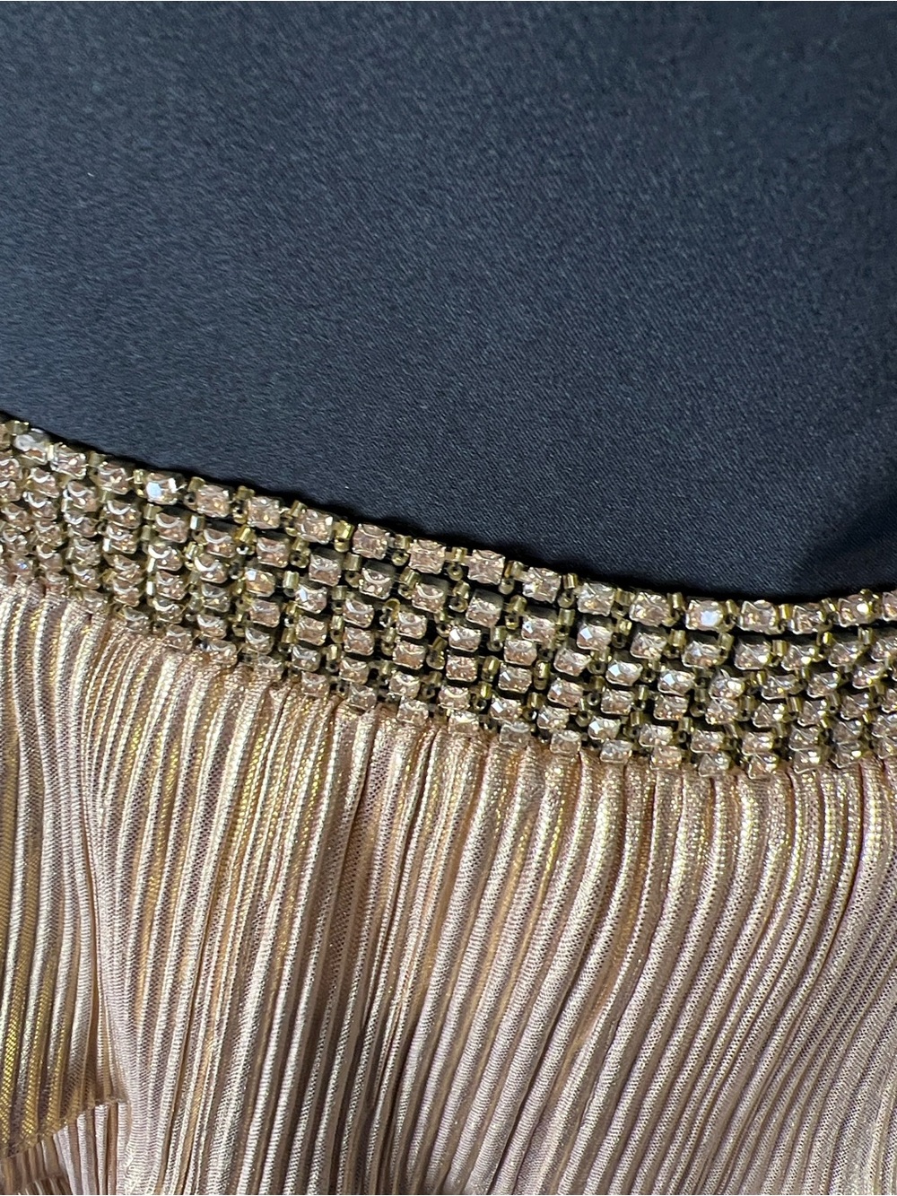 Mac Duggal Ieena black gold metallic one shoulder ruffle tierd gown 8 - Picture 7 of 11